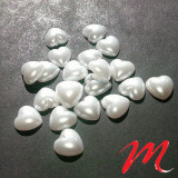 Pearl - Hearts White 5 mm